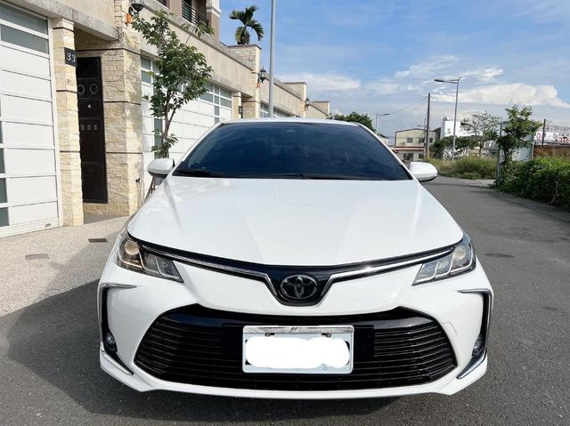 TOYOTA豐田 ALTIS  第3張相片
