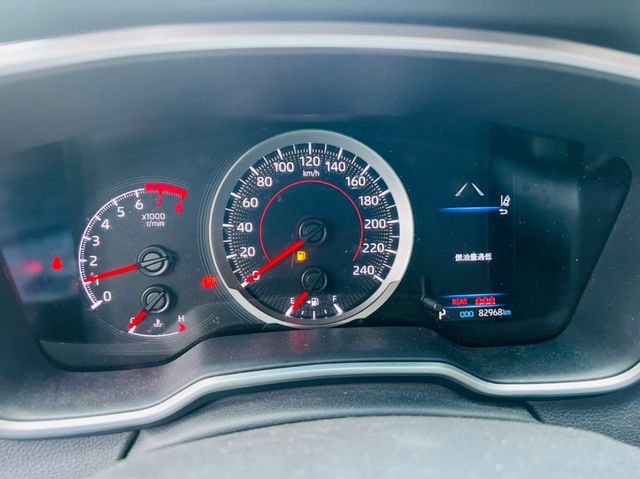 TOYOTA豐田 ALTIS  第8張相片
