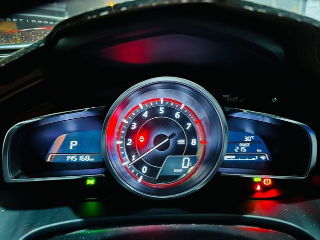MAZDA馬自達 MAZDA 3  第5張相片