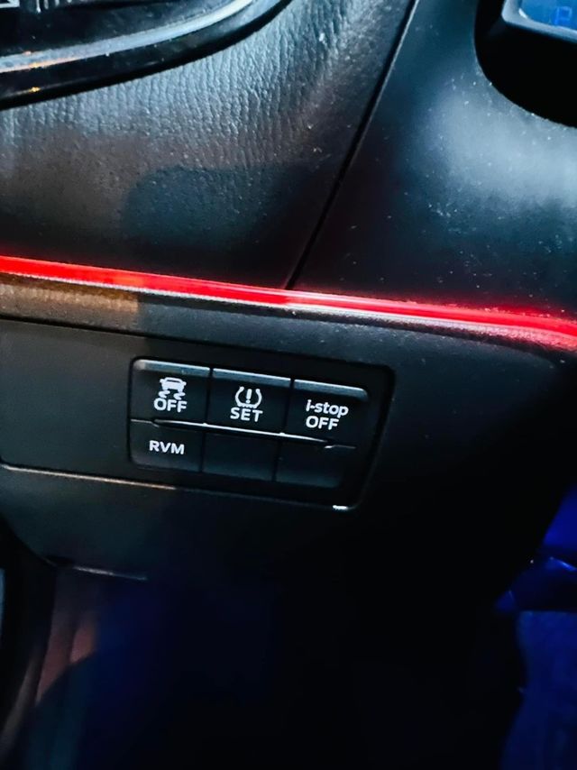 MAZDA馬自達 MAZDA 3  第9張相片