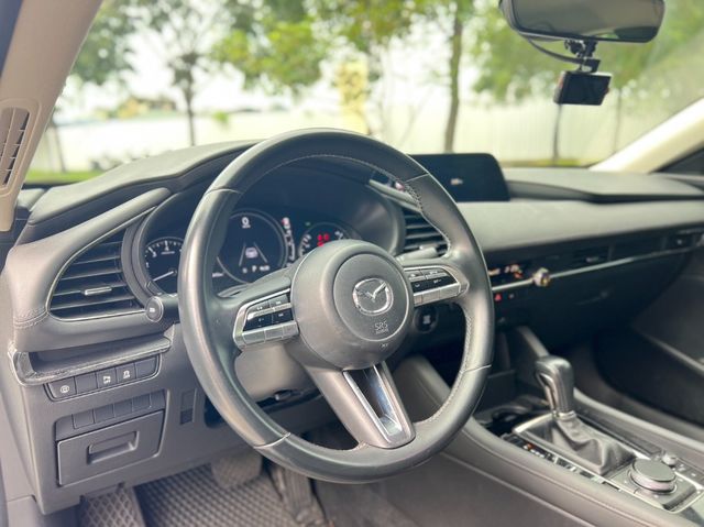MAZDA馬自達 MAZDA 3  第3張相片