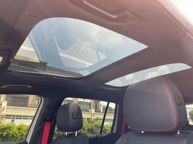 M-BENZ賓士 GLB35 AMG  第17張相片