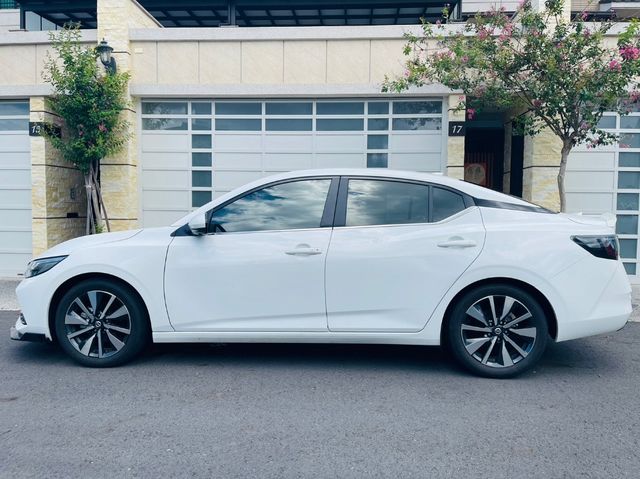 NISSAN日產 SENTRA  第8張相片