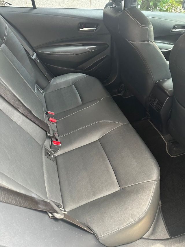 BMW寶馬 118I  第7張相片