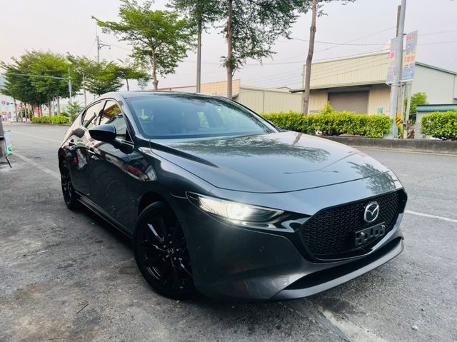 MAZDA馬自達 MAZDA 3  第1張相片