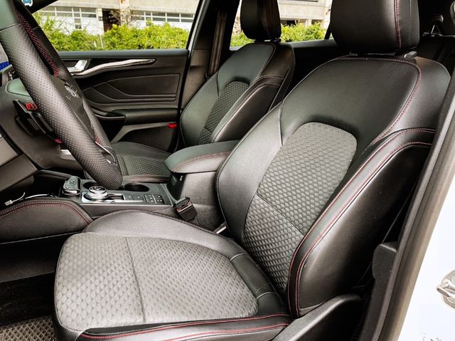 FORD福特 FOCUS  第5張相片