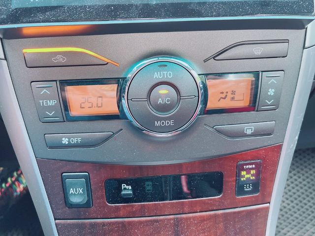 TOYOTA豐田 ALTIS  第5張相片