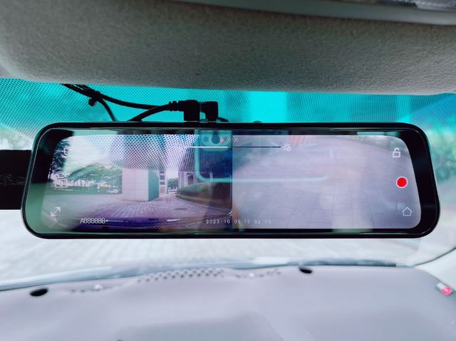 TOYOTA豐田 ALTIS  第12張相片