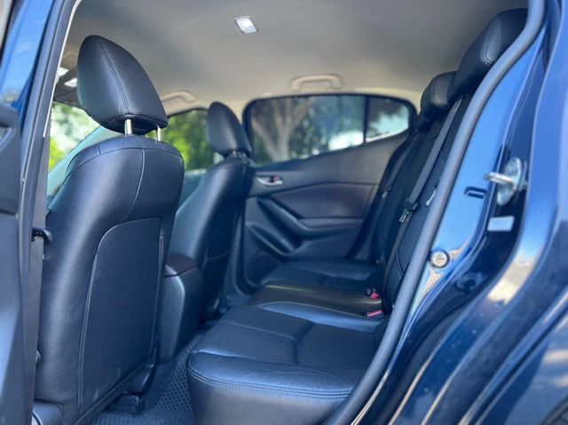 MAZDA馬自達 MAZDA 3  第7張相片