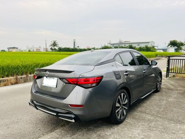 NISSAN日產 SENTRA  第2張相片