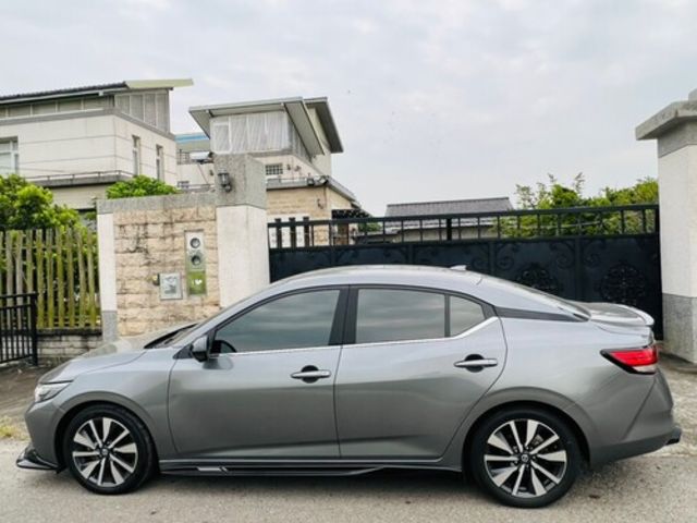 NISSAN日產 SENTRA  第6張相片