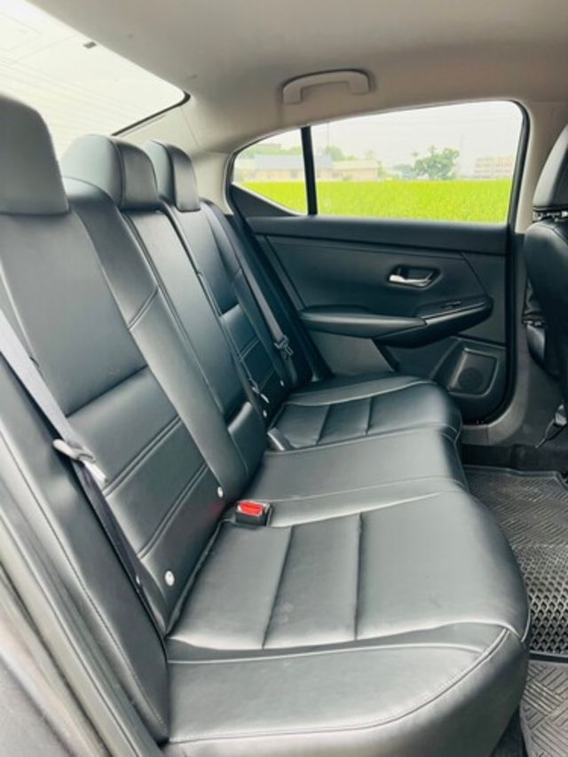 NISSAN日產 SENTRA  第14張相片