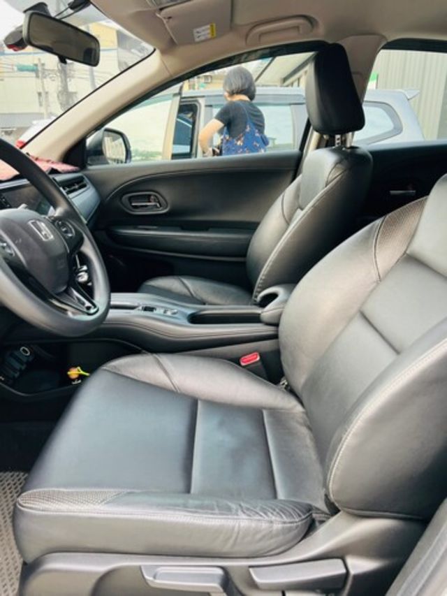 HONDA本田 HR-V  第15張相片