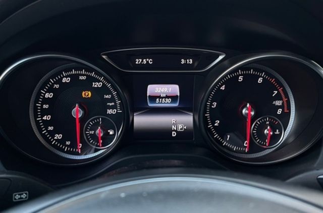 M-BENZ賓士 CLA250  第4張相片