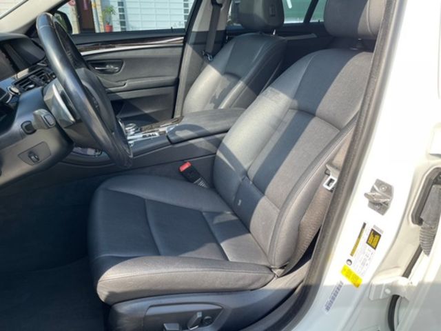 BMW寶馬 528I  第12張相片