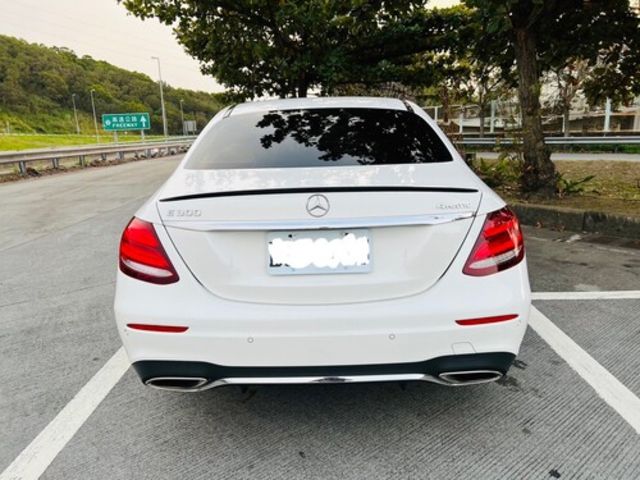 M-BENZ賓士 E300  第6張相片