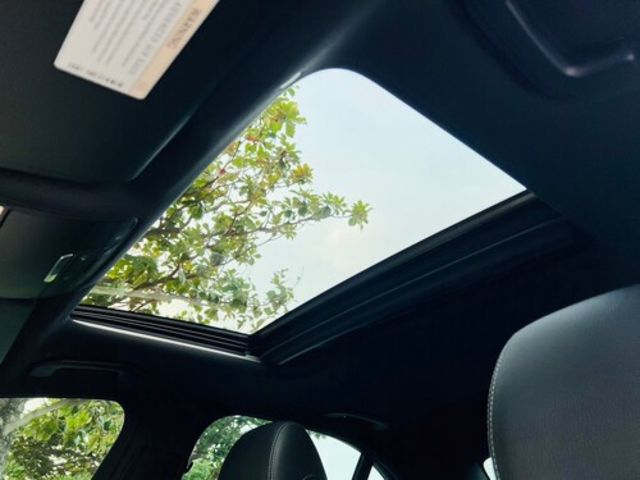 M-BENZ賓士 E300  第8張相片