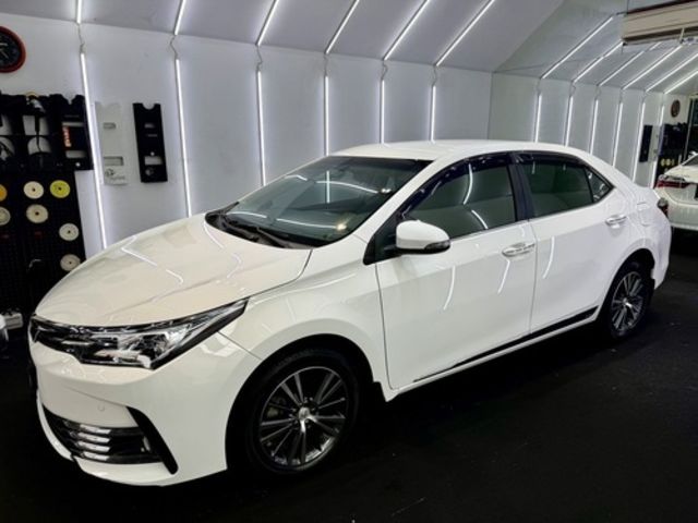 TOYOTA豐田 ALTIS  第1張相片