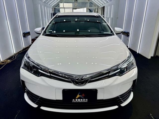 TOYOTA豐田 ALTIS  第3張相片