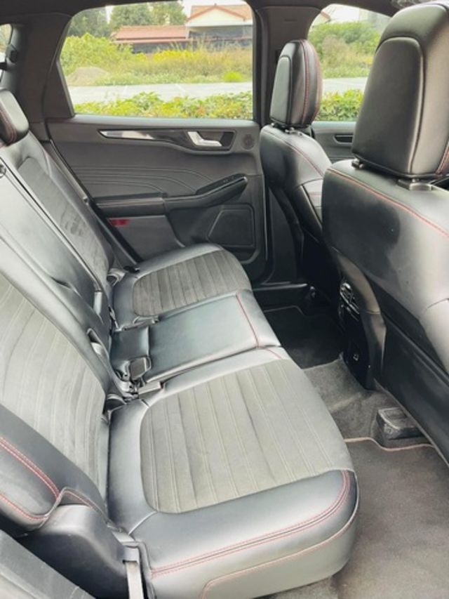 FORD福特 KUGA  第10張相片