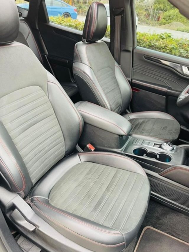 FORD福特 KUGA  第11張相片