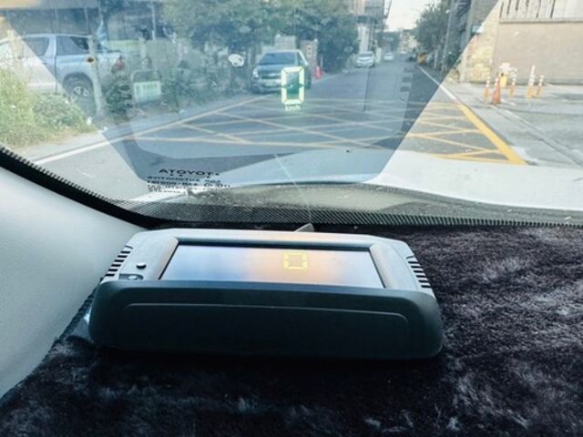TOYOTA豐田 RAV4  第11張相片