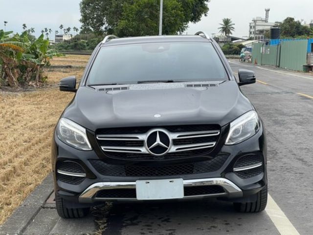 M-BENZ賓士 GLE 250D  第3張相片