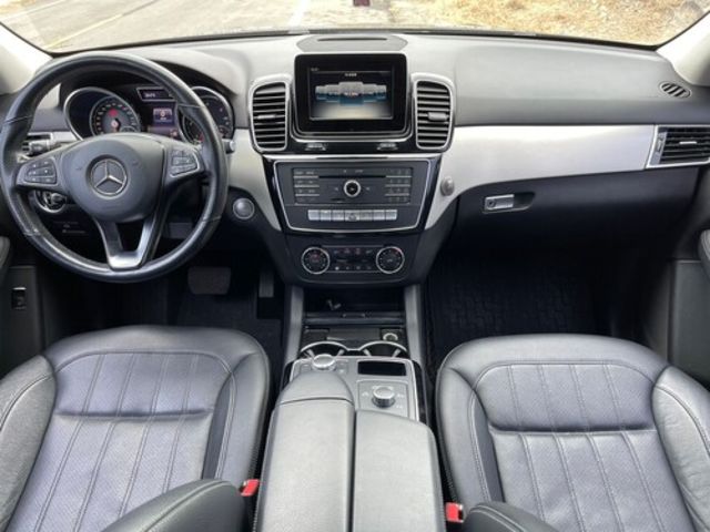 M-BENZ賓士 GLE 250D  第10張相片