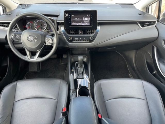 TOYOTA豐田 ALTIS  第6張相片