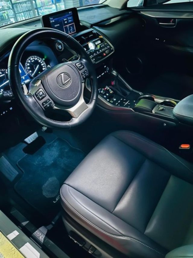 LEXUS凌志 NX200  第6張相片