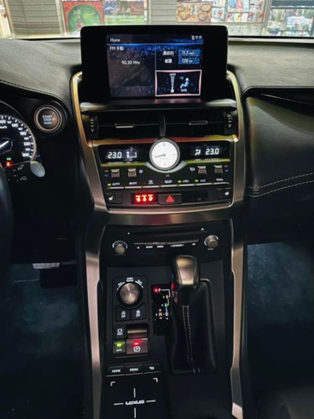 LEXUS凌志 NX200  第17張相片