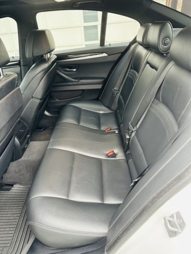 BMW寶馬 528I  第10張相片