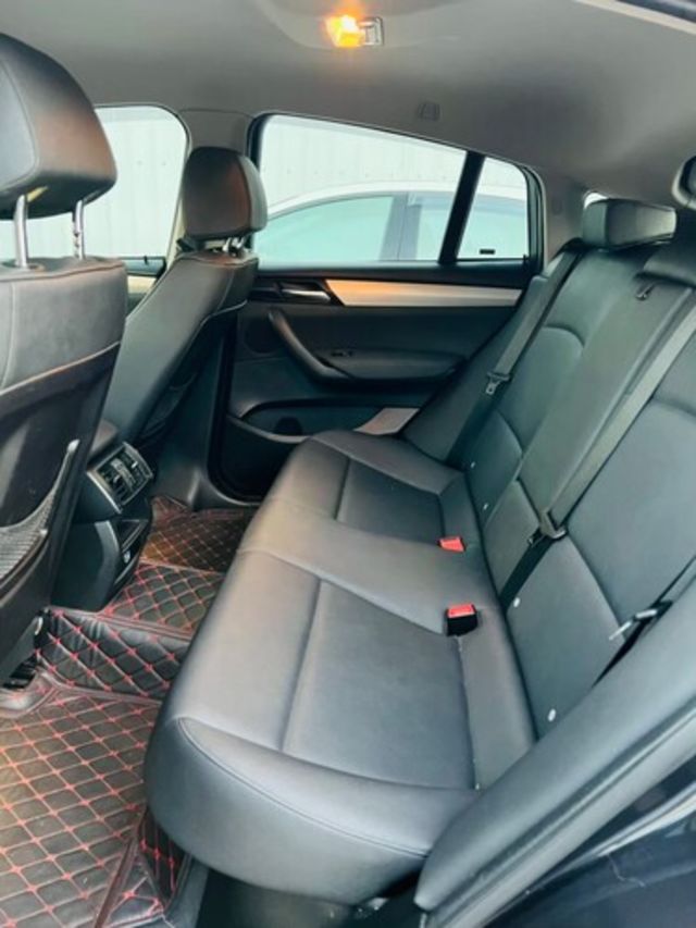 BMW寶馬 X4 XDRIVE28I  第10張相片