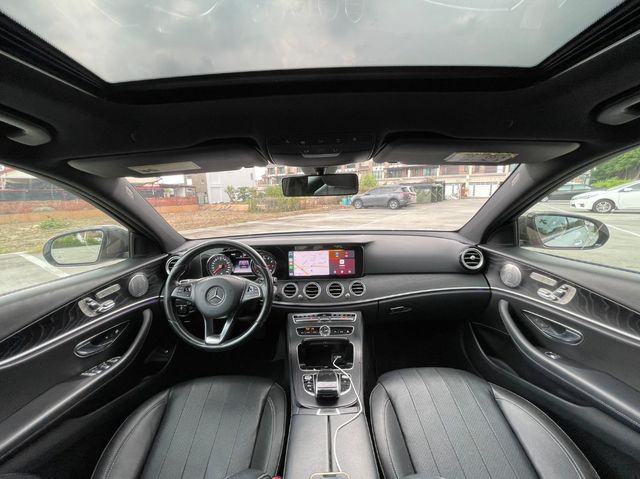 M-BENZ賓士 E300  第6張相片