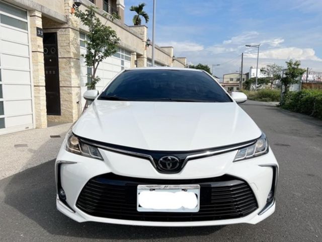TOYOTA豐田 ALTIS  第2張相片