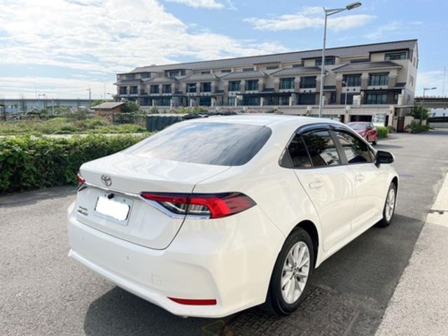 TOYOTA豐田 ALTIS  第5張相片