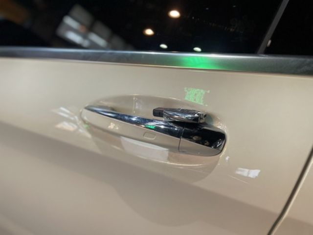 M-BENZ賓士 C300  第7張相片