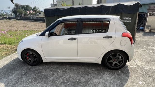 SUZUKI鈴木 SWIFT  第4張相片