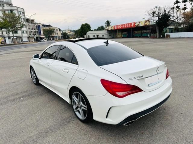 M-BENZ賓士 CLA250  第6張相片