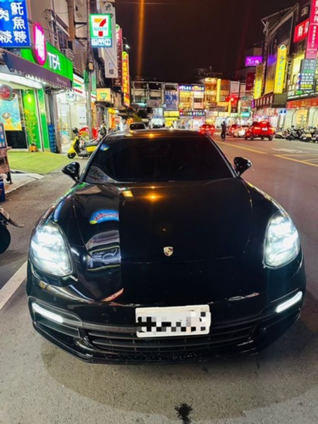PORSCHE保時捷 PANAMERA  第3張相片