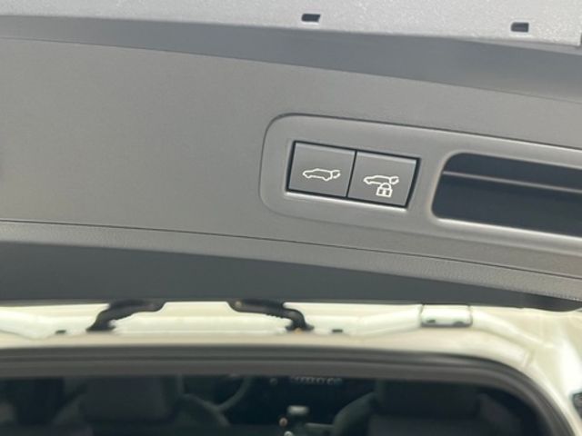 LEXUS凌志 UX250H  第7張相片