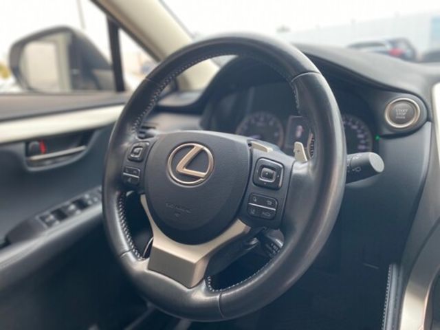 LEXUS凌志 NX200  第14張相片