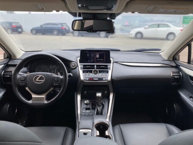 LEXUS凌志 NX200  第16張相片