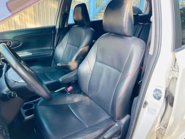 TOYOTA豐田 WISH  第5張相片