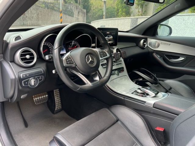 M-BENZ賓士 C43 AMG  第5張相片