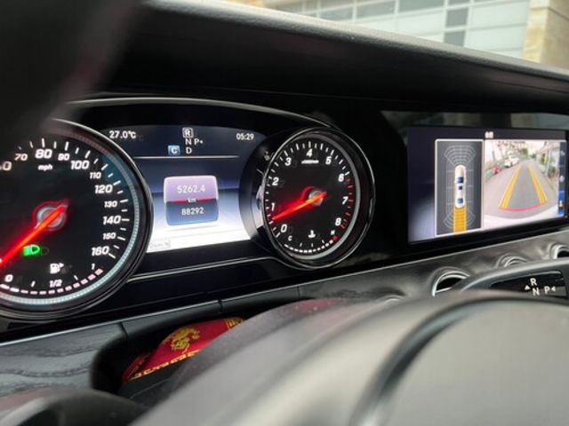 M-BENZ賓士 E300  第7張相片