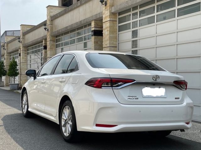 TOYOTA豐田 ALTIS  第3張相片