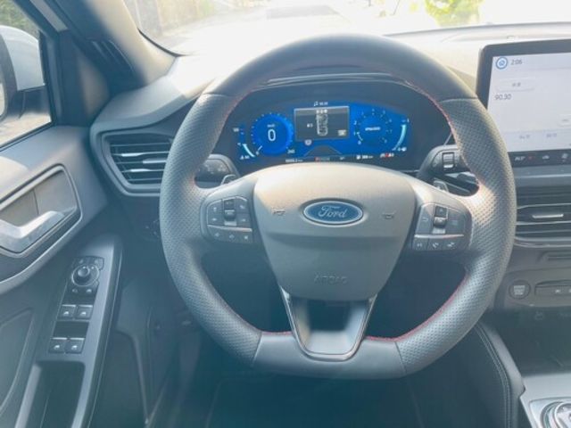 FORD福特 FOCUS  第10張相片