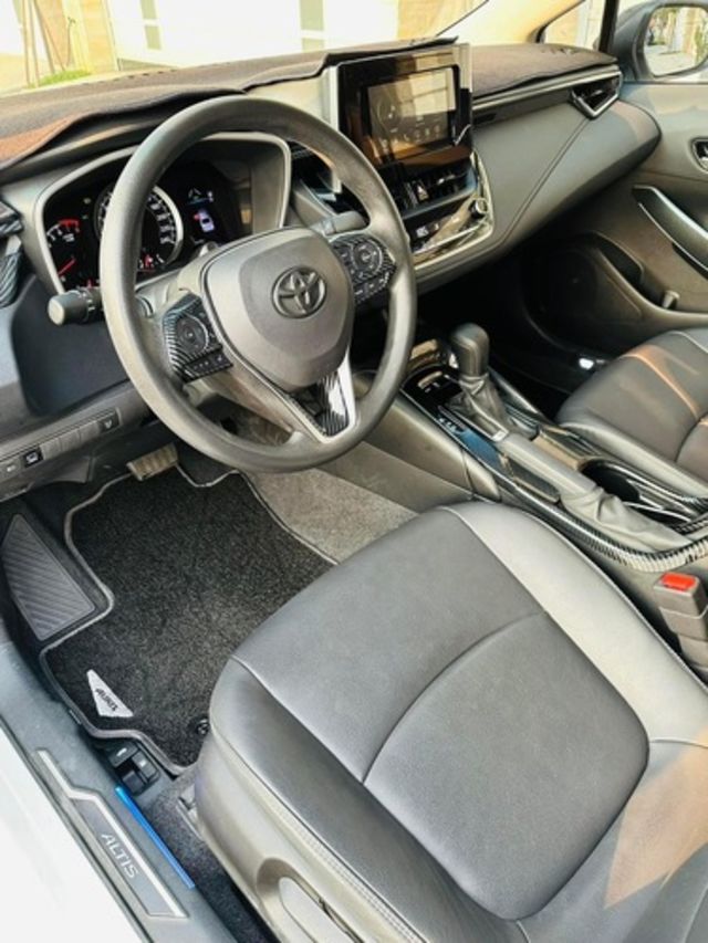 TOYOTA豐田 ALTIS  第9張相片