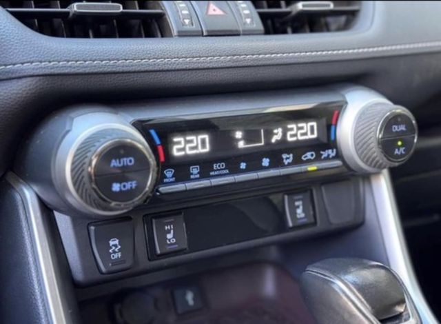 TOYOTA豐田 RAV4  第5張相片